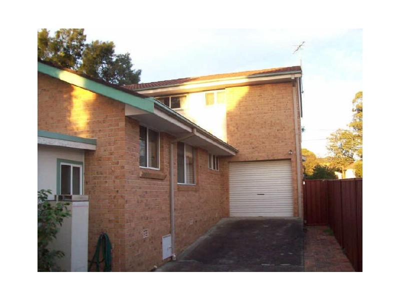 29 Meakin St, Merrylands NSW 2160