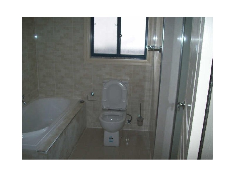 8 Birriwa Street, Greystanes NSW 2145