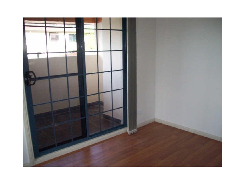 8 Birriwa Street, Greystanes NSW 2145