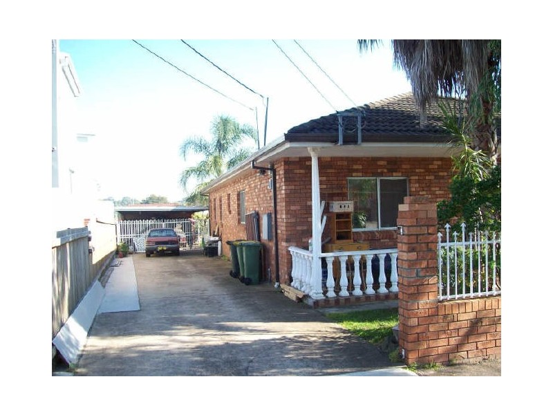 13 Bolton Street, Guildford NSW 2161