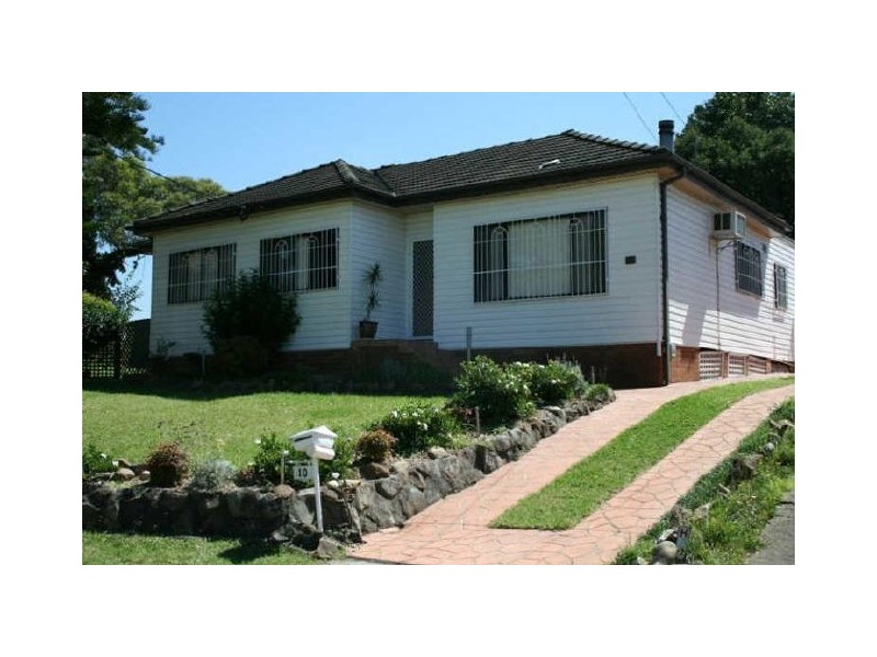 10 Reginald Place, Merrylands NSW 2160