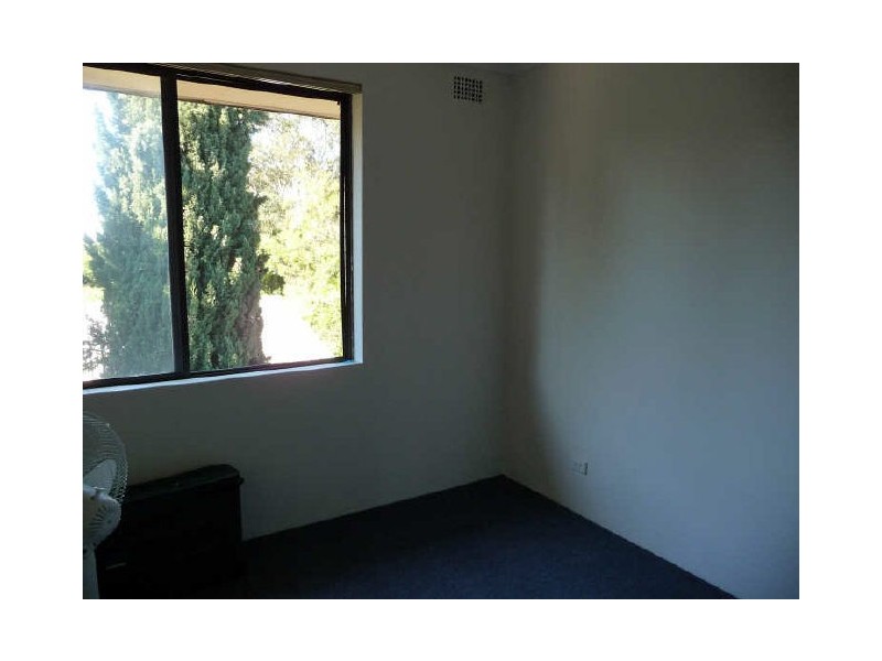 6/4-8 Arthur Street, Merrylands NSW 2160