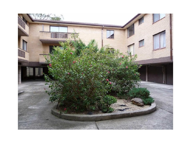 6/4-8 Arthur Street, Merrylands NSW 2160