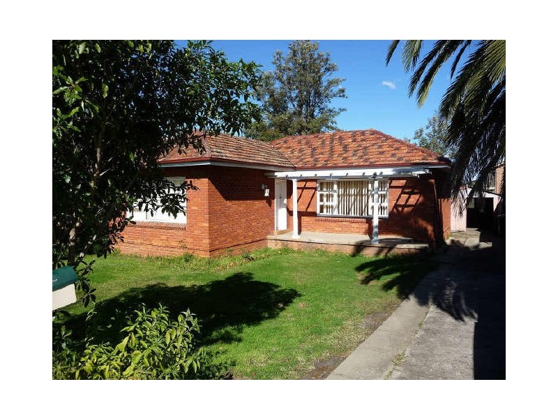 42 VictoriaStreet, Merrylands NSW 2160