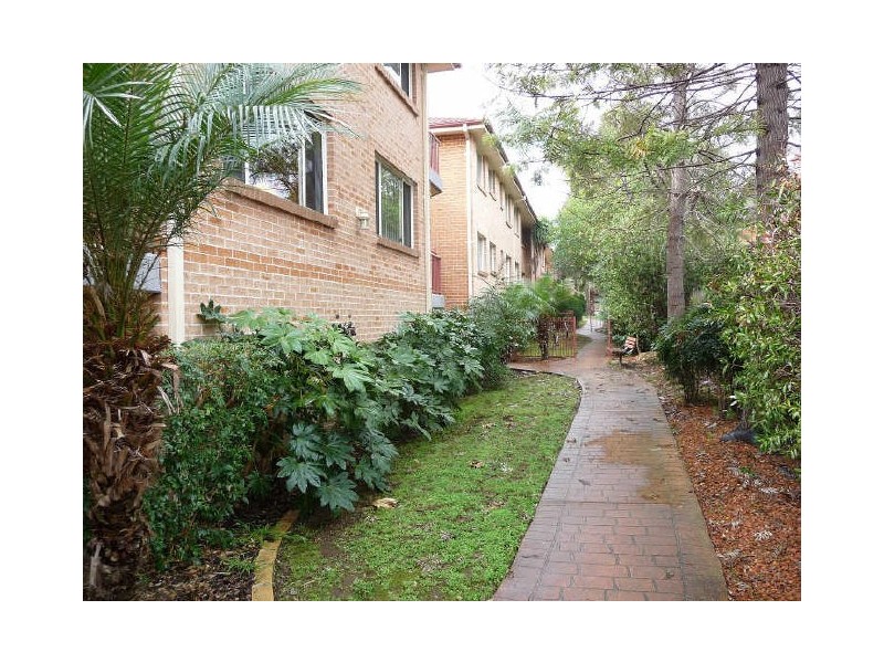 8/22-24 Burford Street, Merrylands NSW 2160