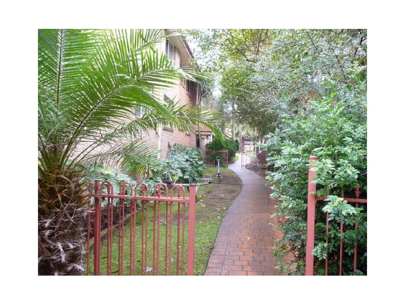 8/22-24 Burford Street, Merrylands NSW 2160