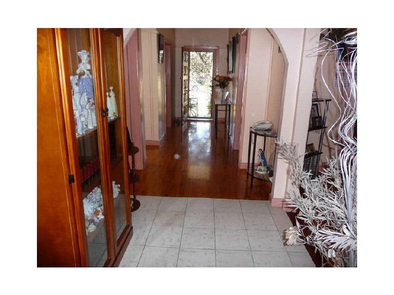 37 Davies Street, Merrylands NSW 2160