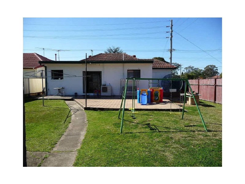37 Davies Street, Merrylands NSW 2160