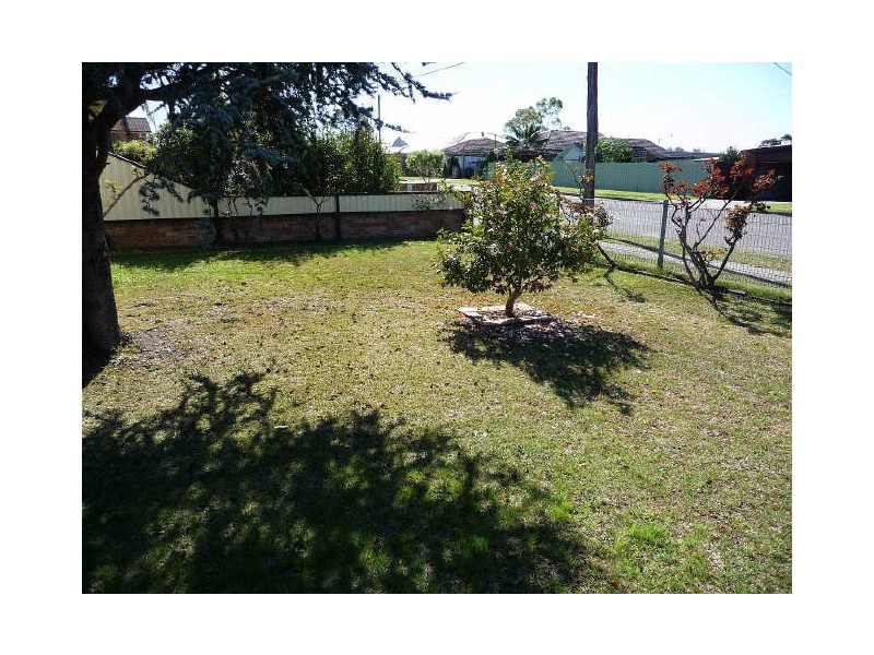 37 Davies Street, Merrylands NSW 2160