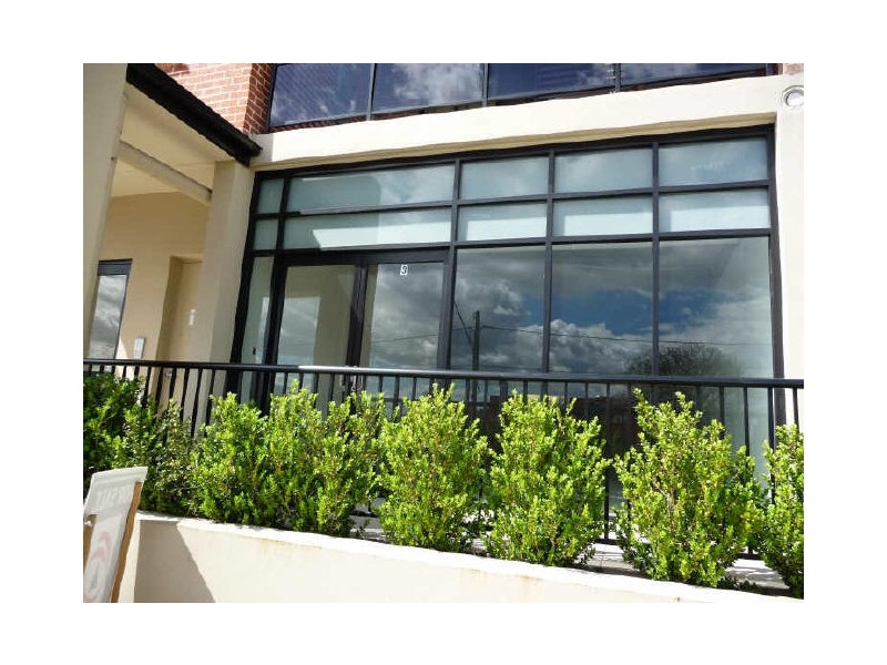 Shop/22 Crn Woodville Road & Earl Street, Merrylands NSW 2160