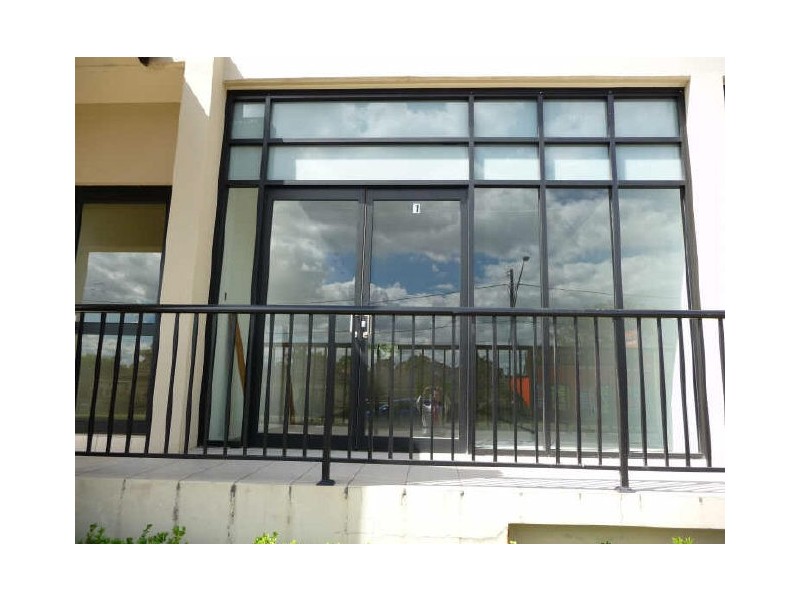 Shop/22 Crn Woodville Road & Earl Street, Merrylands NSW 2160