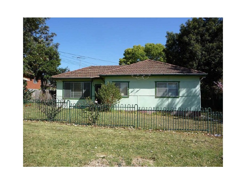 8 Albert Street, Guildford NSW 2161