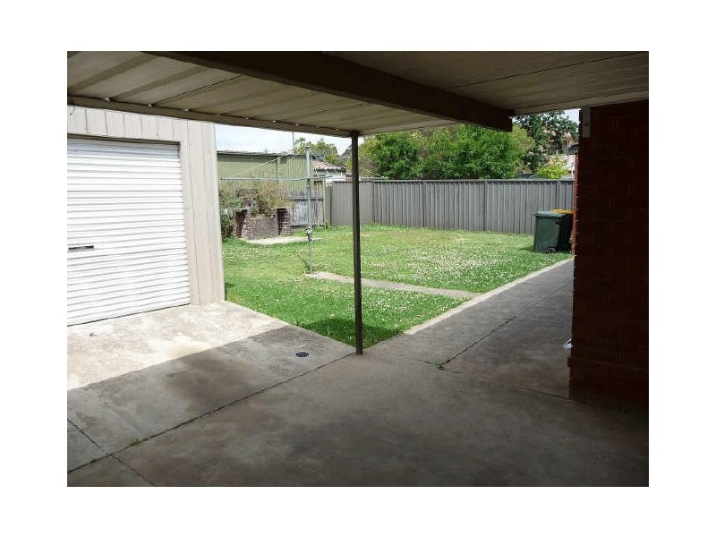 5 Finch Place, Greystanes NSW 2145