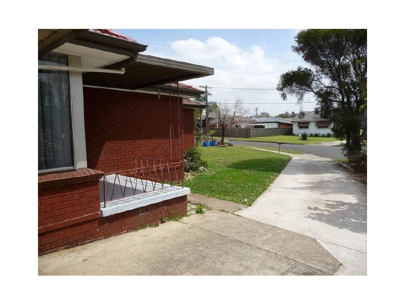 5 Finch Place, Greystanes NSW 2145