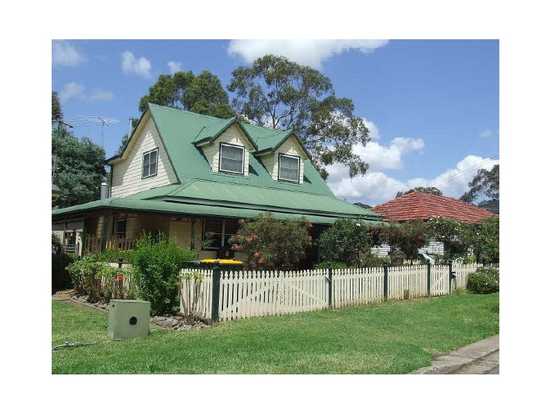 3 Leach Rd, Guildford NSW 2161