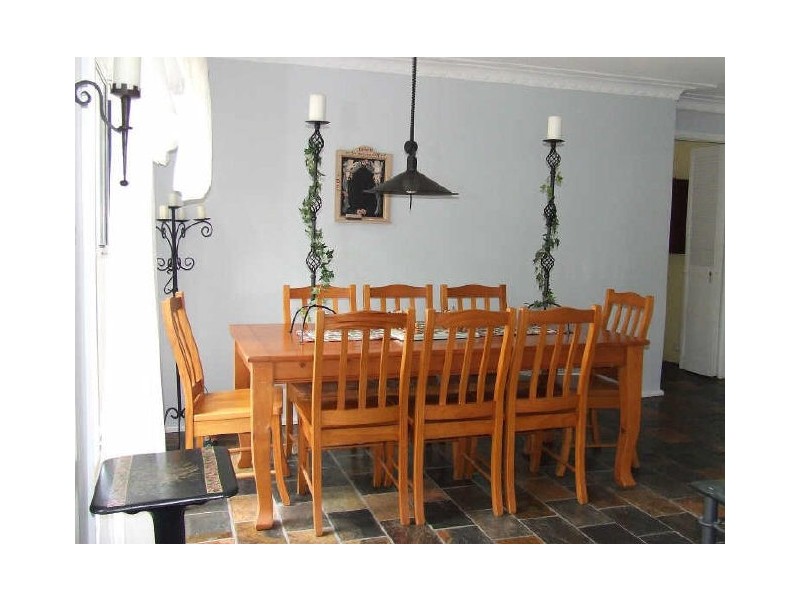 3 Leach Rd, Guildford NSW 2161