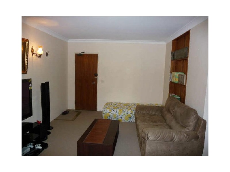 1/23 Crown Street, Granville NSW 2142