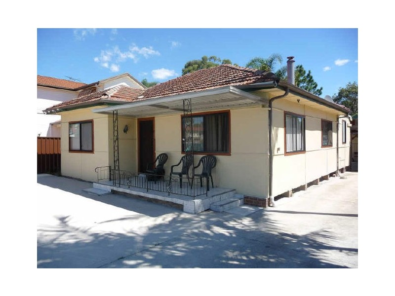 76 Centenary Road, South Wentworthville NSW 2145