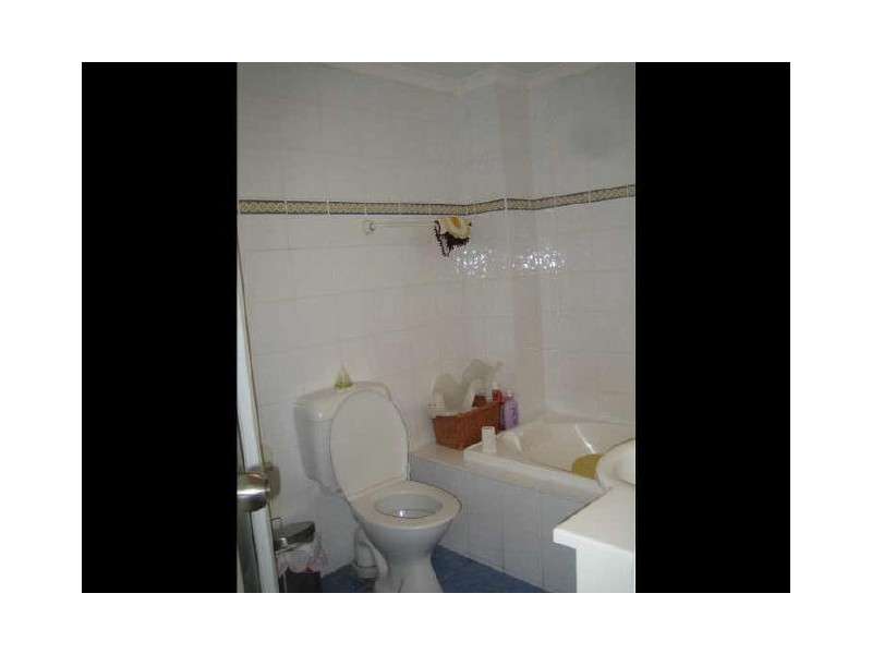 4/2-4 Sheffield Street, Merrylands NSW 2160