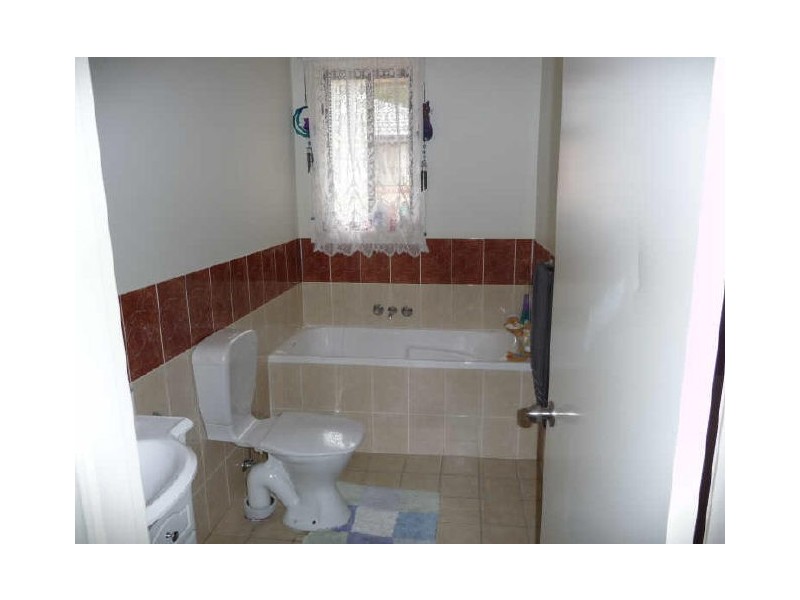 13/44 Santbury Place, Quakers Hill NSW 2763