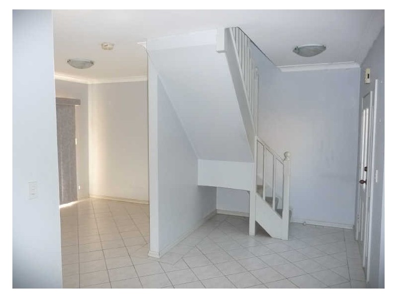 4/149 Blaxcell Street, Granville NSW 2142