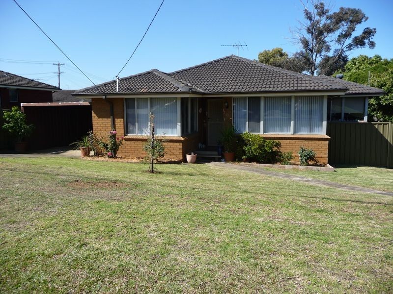 13 Lester Street, Greystanes NSW 2145
