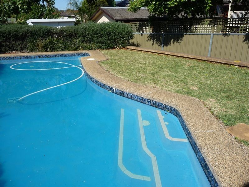 13 Lester Street, Greystanes NSW 2145