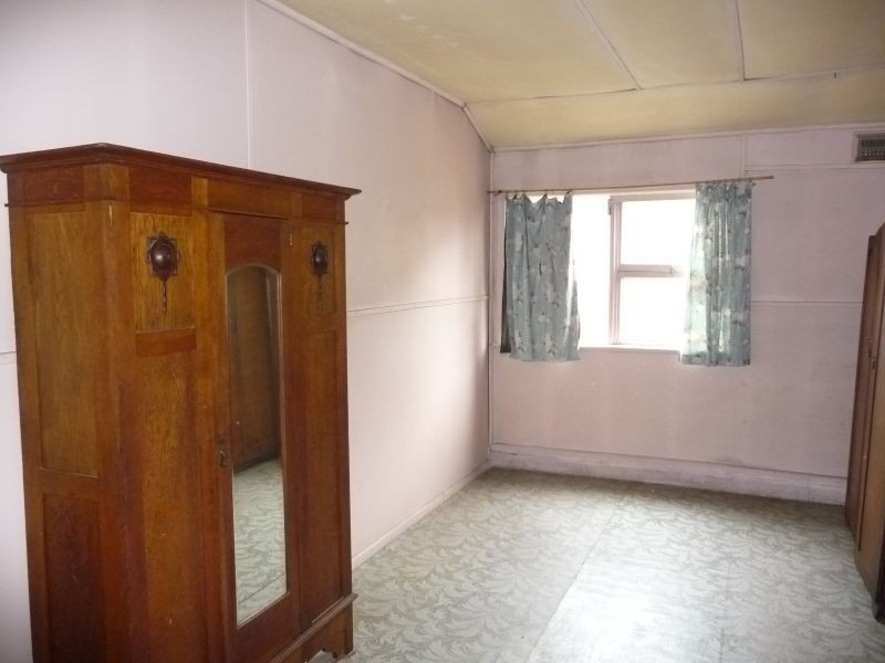 194 Woodville Road, Merrylands NSW 2160