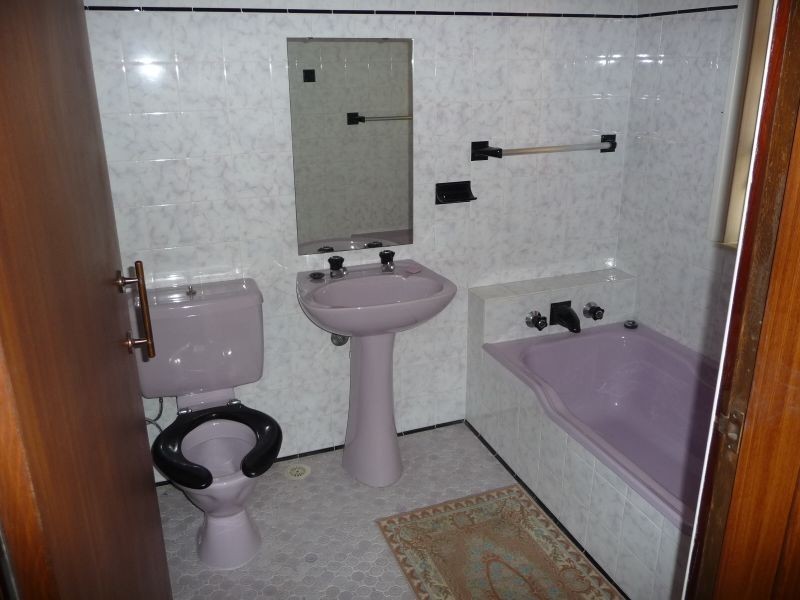 194 Woodville Road, Merrylands NSW 2160