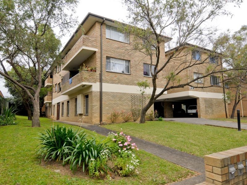 4/39-41 Manchester Street, Merrylands NSW 2160