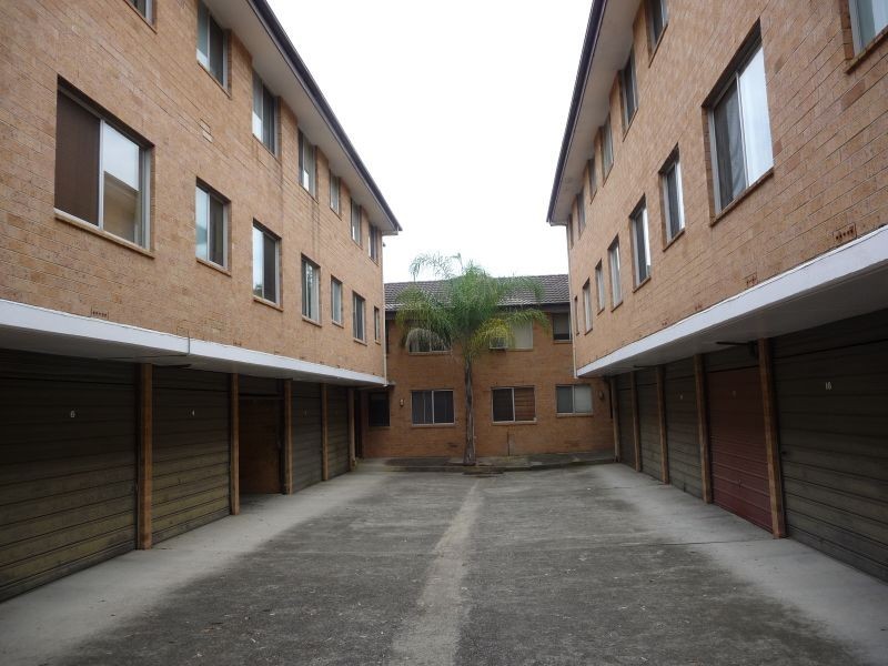 10/32 Sherwood Road, Merrylands NSW 2160