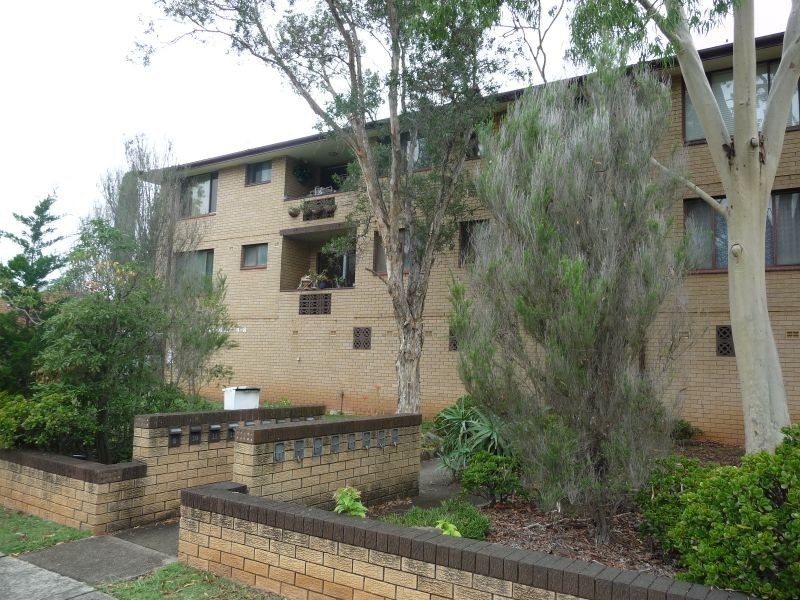 8/ 4-8 Arthur Street, Merrylands NSW 2160