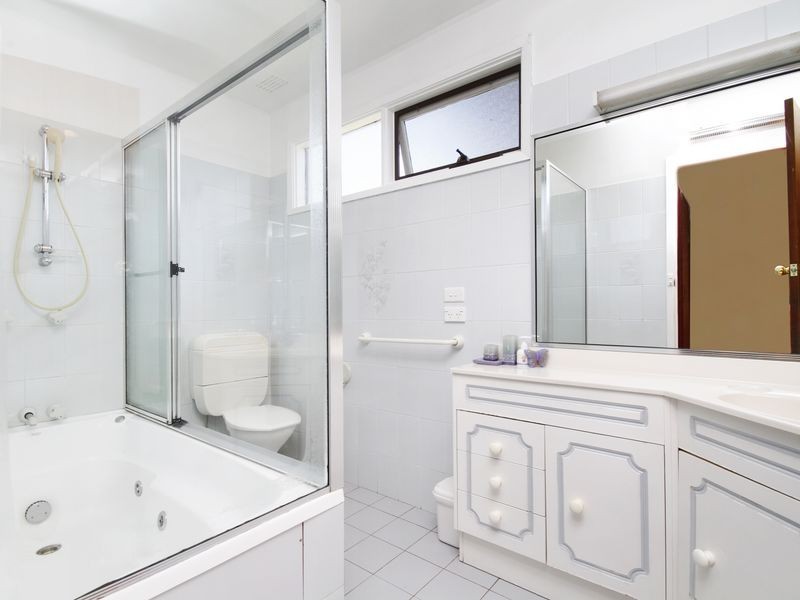 31 Dahlia Street, Greystanes NSW 2145