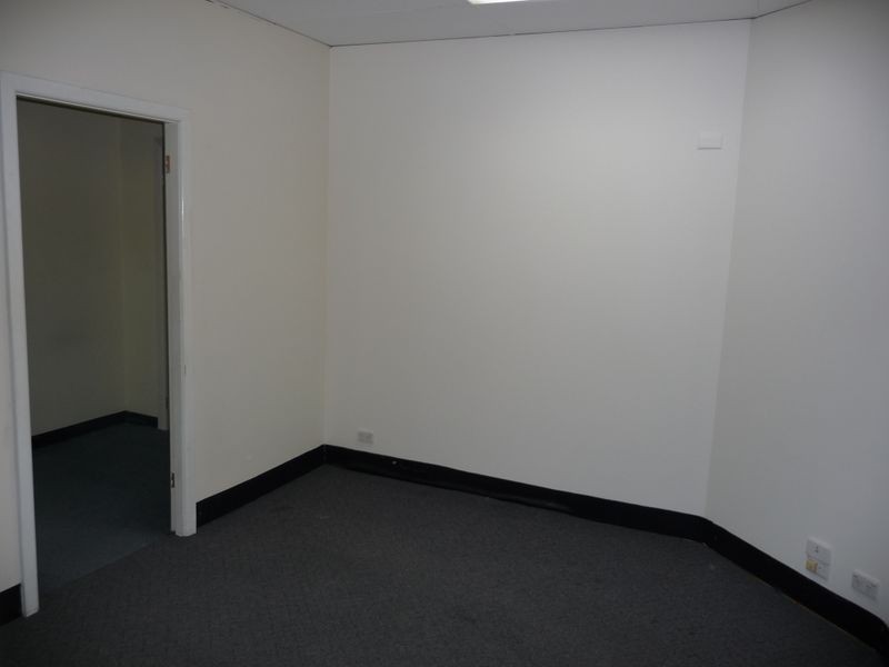 2/252 Pitt Street, Merrylands NSW 2160