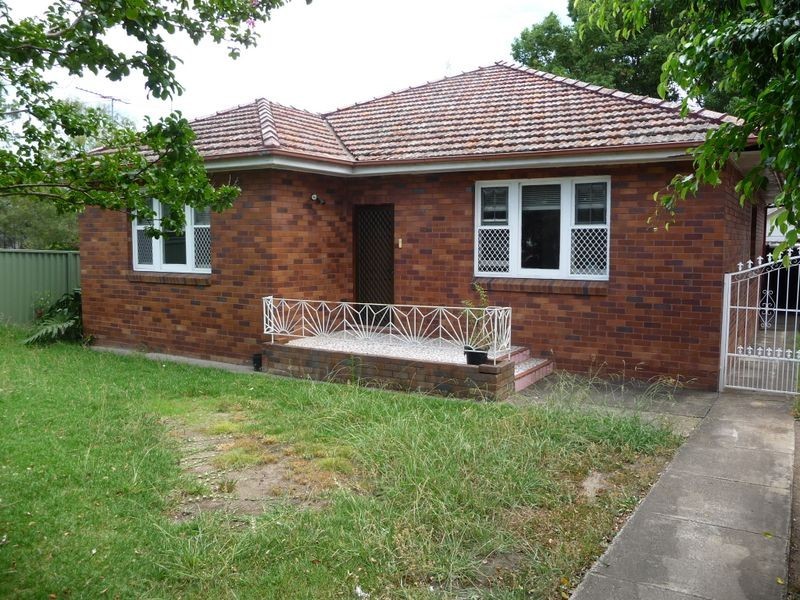 15 Meakin Street, Merrylands NSW 2160