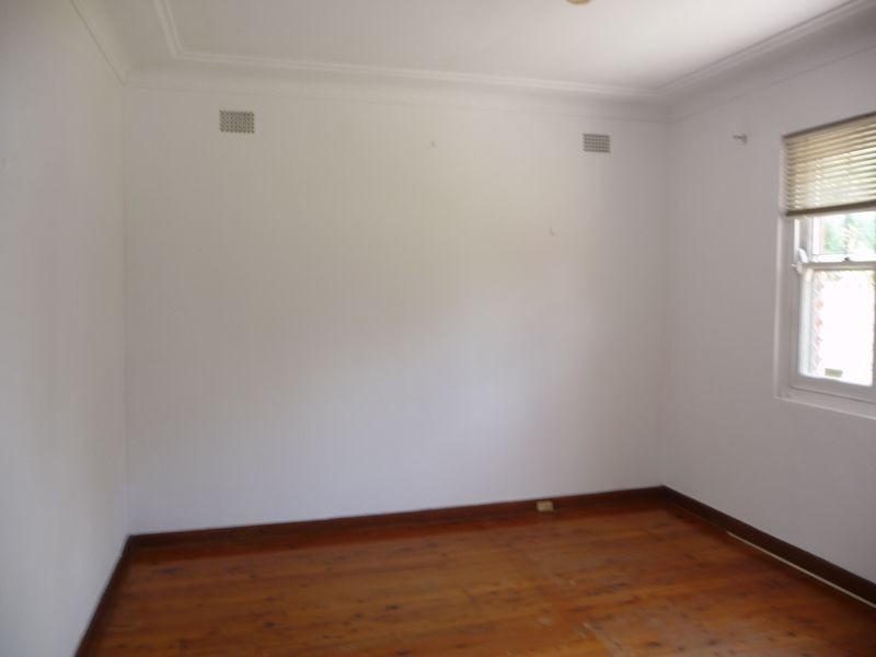 15 Meakin Street, Merrylands NSW 2160