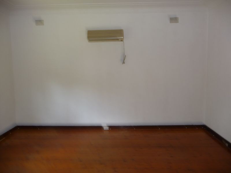 15 Meakin Street, Merrylands NSW 2160