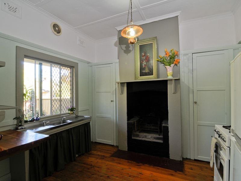 2 Bruce Street, Merrylands NSW 2160