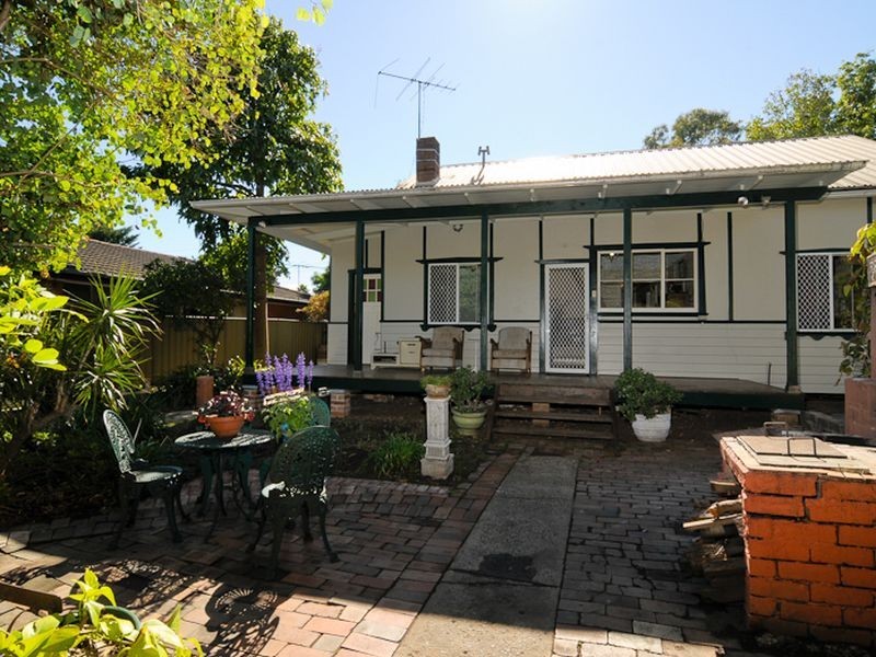 2 Bruce Street, Merrylands NSW 2160