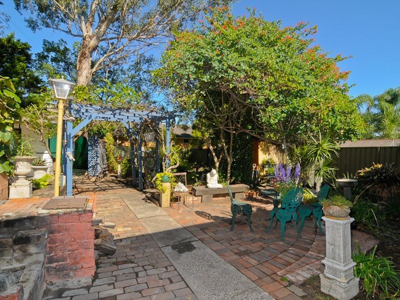 2 Bruce Street, Merrylands NSW 2160