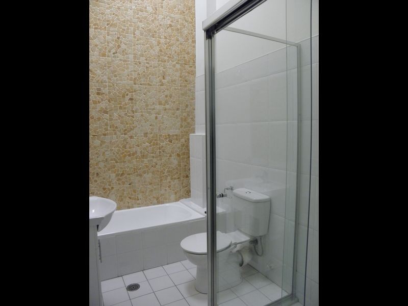 17/28-32 Treves Street, Merrylands NSW 2160