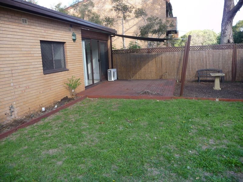 17/28-32 Treves Street, Merrylands NSW 2160