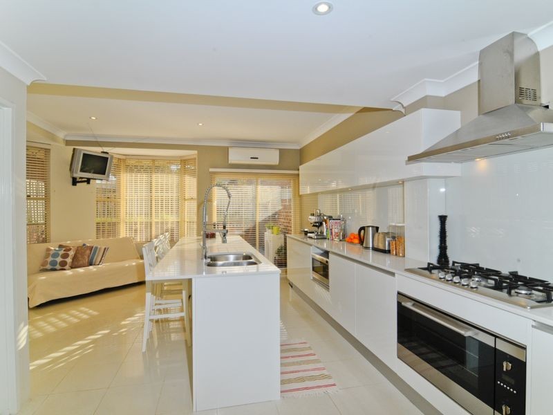 21A Elsinore Street, Merrylands NSW 2160