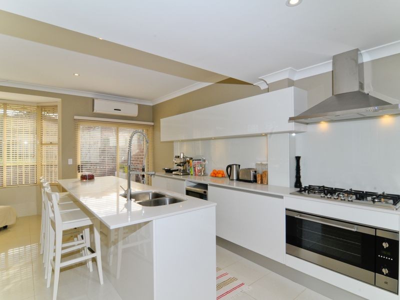 21A Elsinore Street, Merrylands NSW 2160