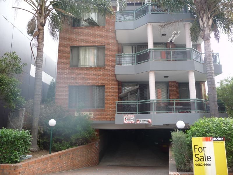 9/13 Cowper Street, Parramatta NSW 2150