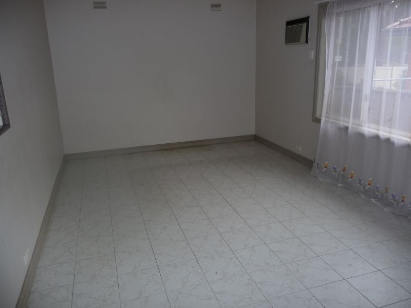 96 Betts Road, Merrylands West NSW 2160