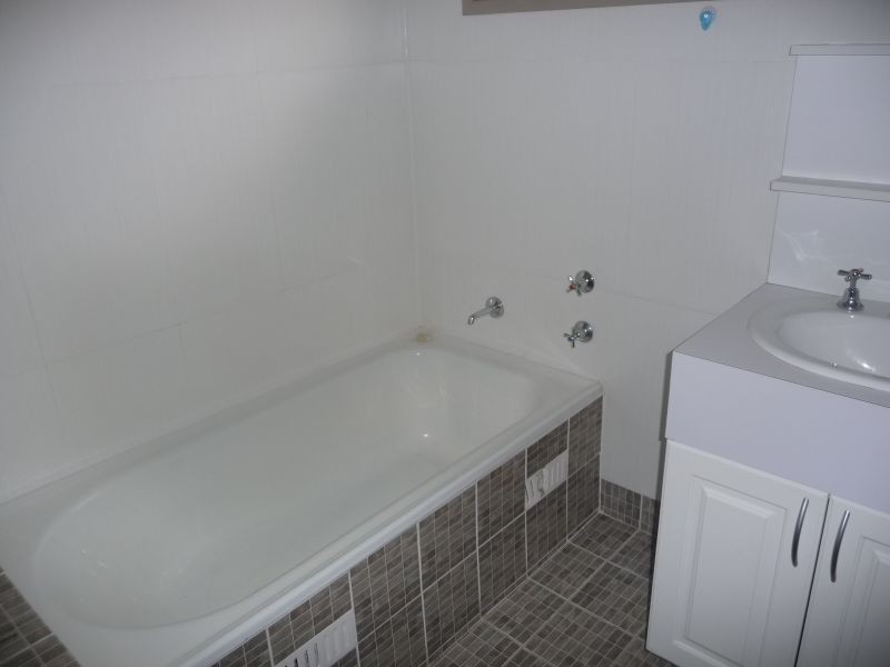 96 Betts Road, Merrylands West NSW 2160