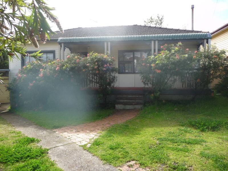 9 Hall Place, Guildford West NSW 2161