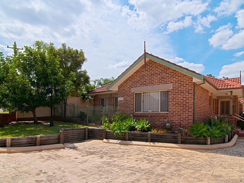 10/19-21 Ellis Street, Merrylands NSW 2160
