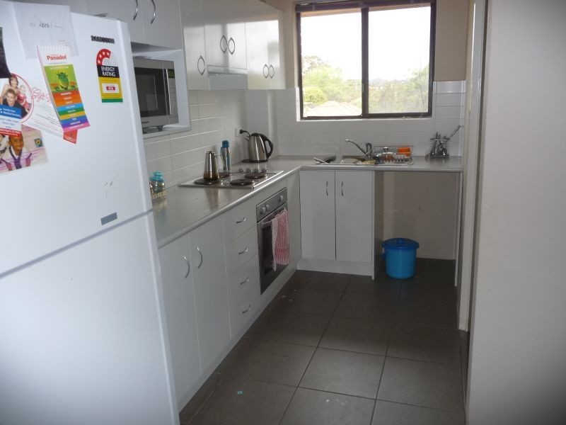 10/12-14 Treves Street, Merrylands NSW 2160